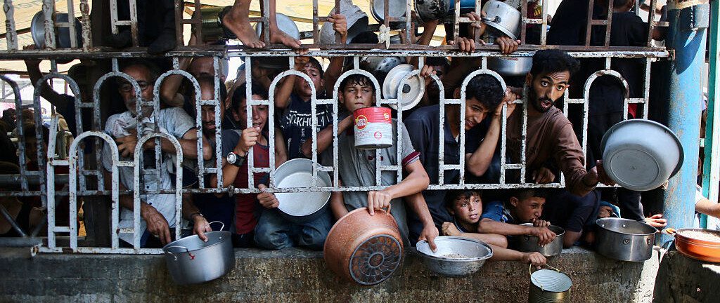 L’UNRWA, l’agence de l’ONU pour les réfugiés palestiniens, licencie 571 employés à Gaza, évoquant une « crise financière sans précédent »