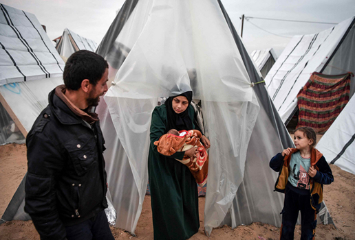 La chute de la natalité à Gaza, l’autre versant du génocide !