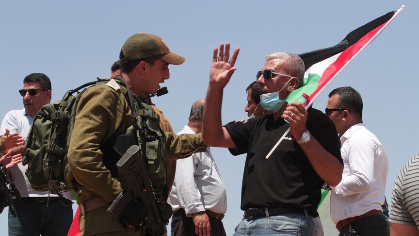 Israël en Cisjordanie : 60 ex-ambassadeurs britanniques tirent la sonnette d’alarme