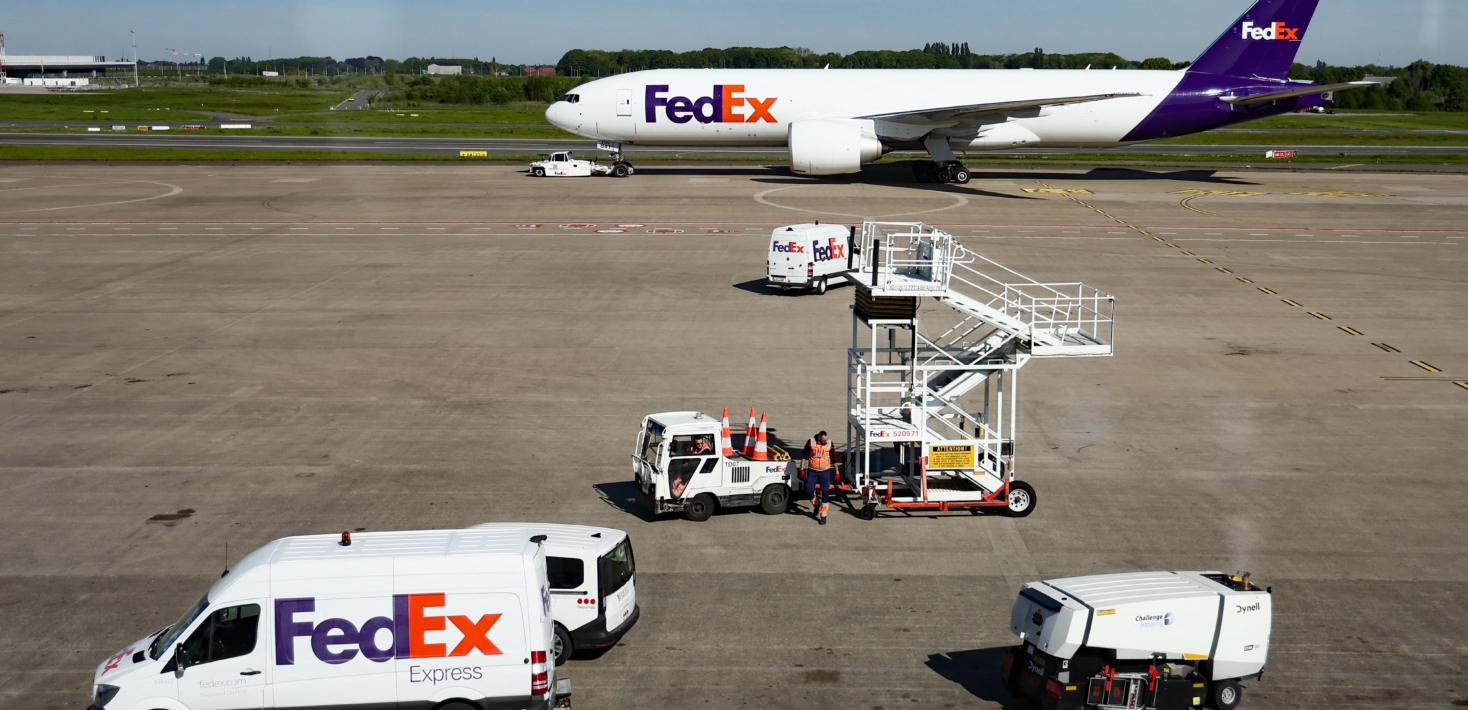 Belgique : Amnesty International rejoint la plainte contre FedEx pour transit illégal d’armes vers Israël